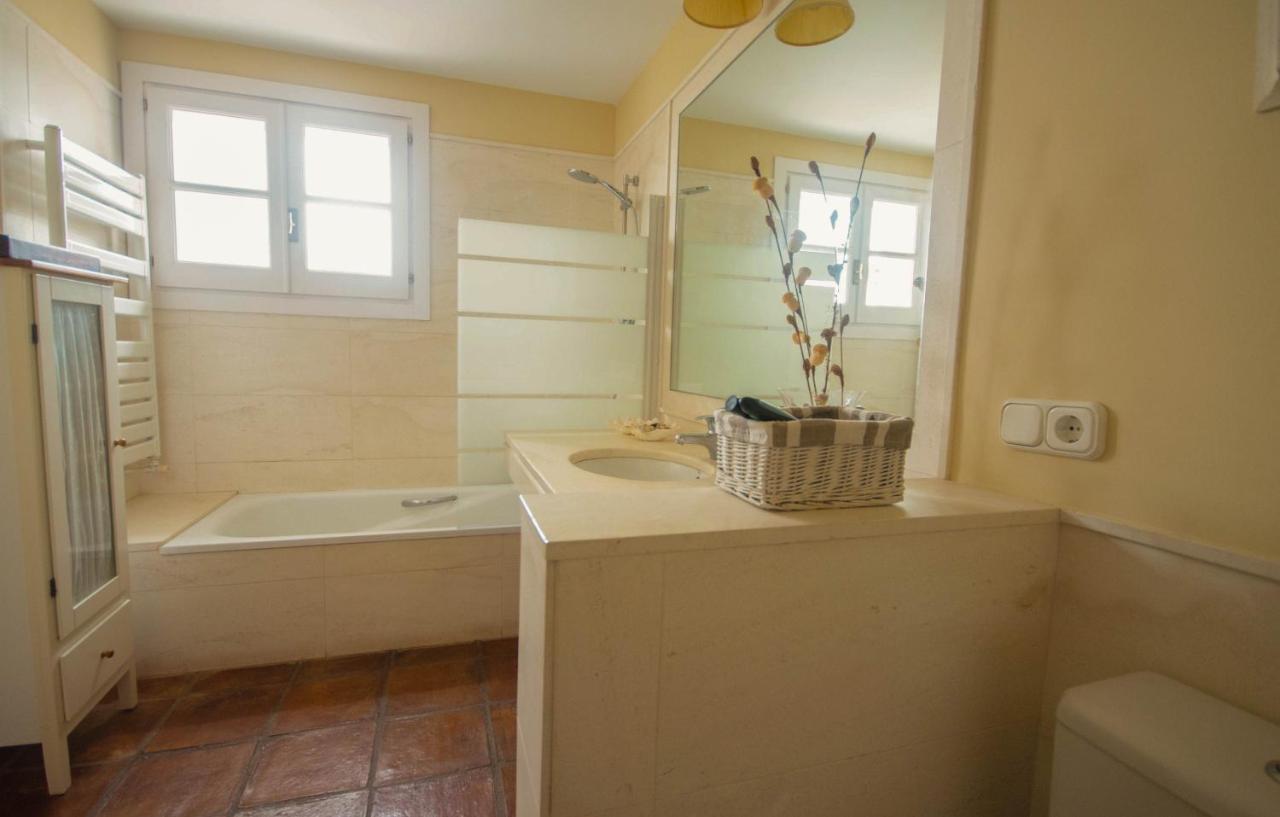 Villa Del Mar- Private Swimming Pool Next To The Beach Estepona Exterior foto